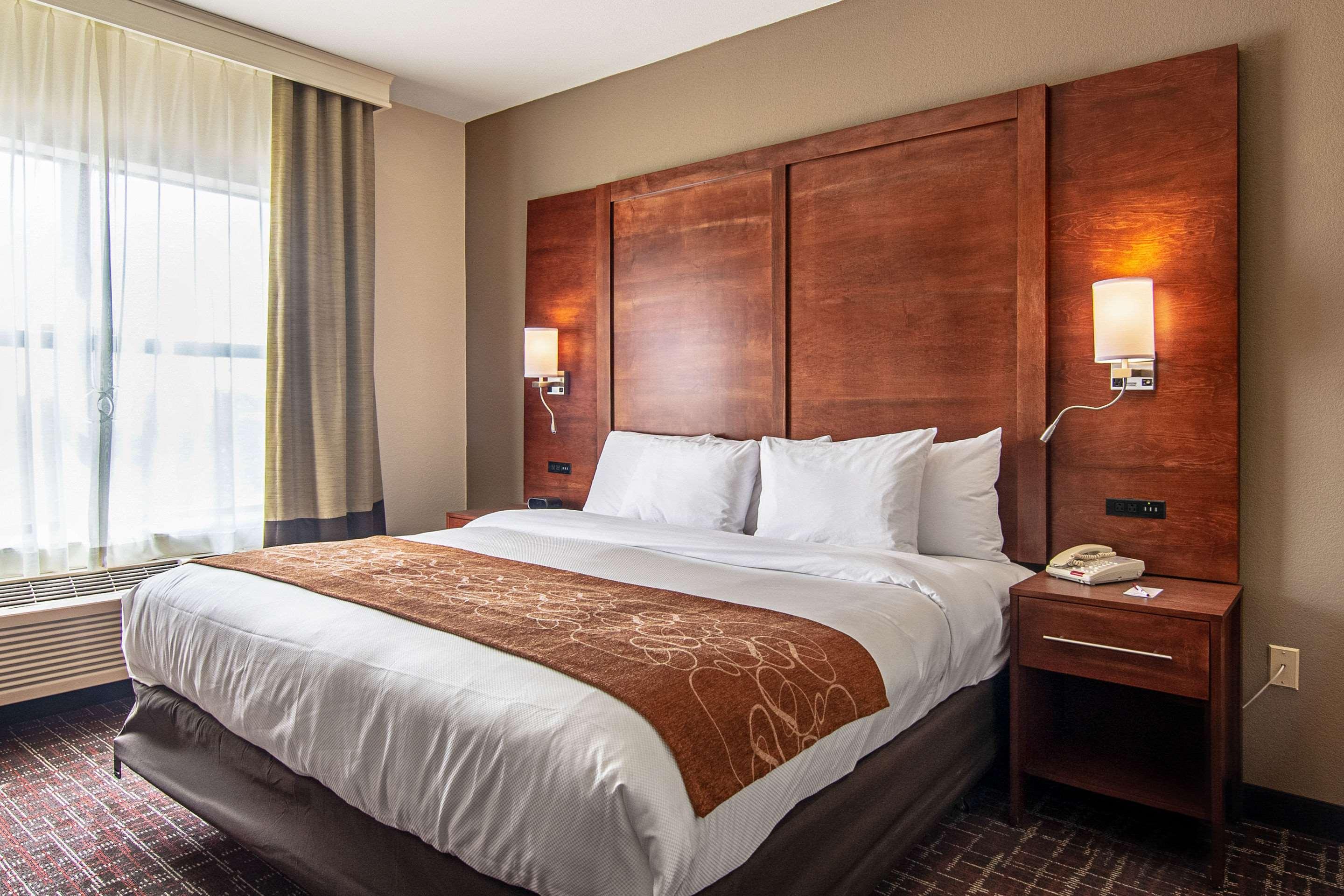 Comfort Suites Nw Dallas Near Love Field Eksteriør bilde
