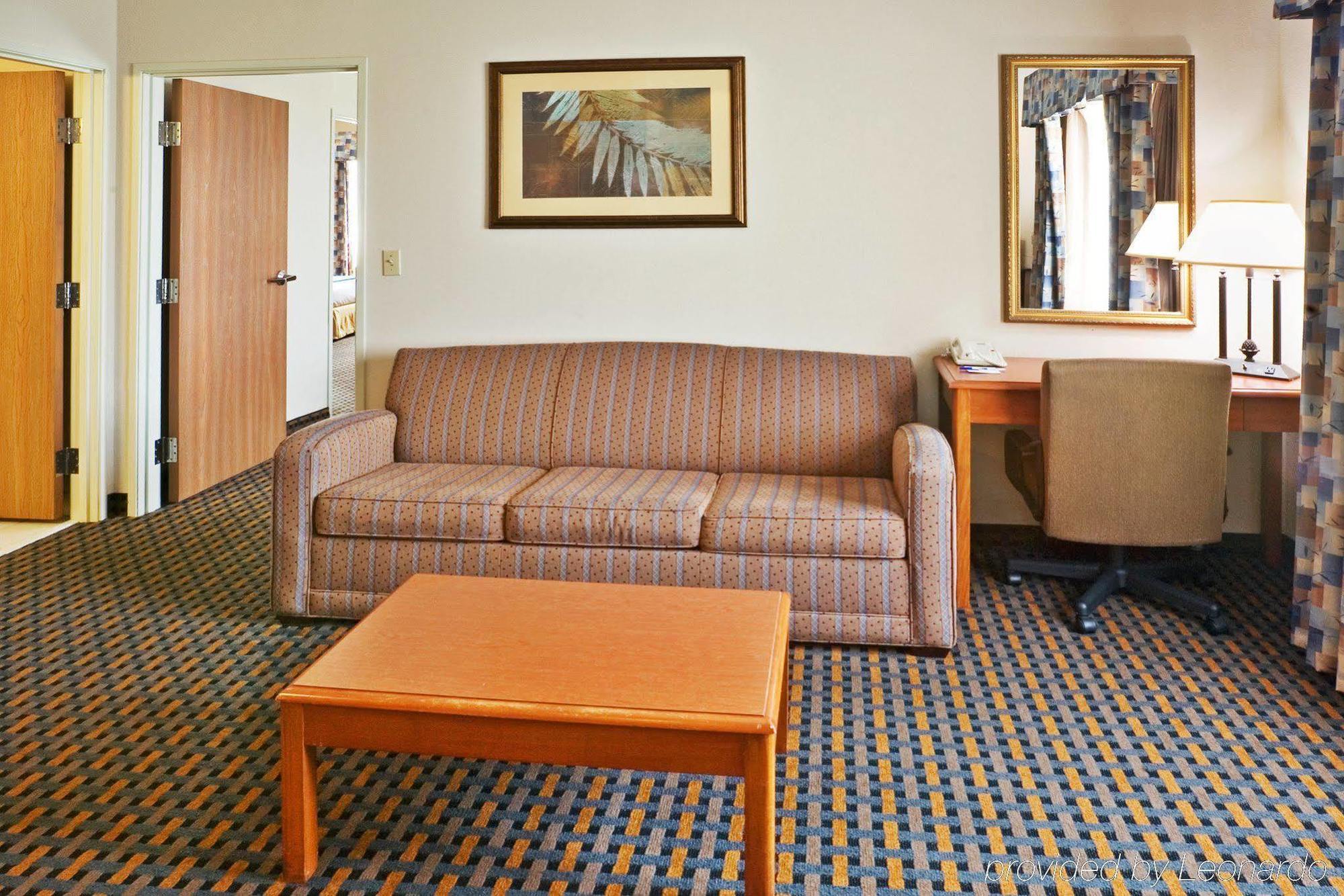 Comfort Suites Nw Dallas Near Love Field Eksteriør bilde