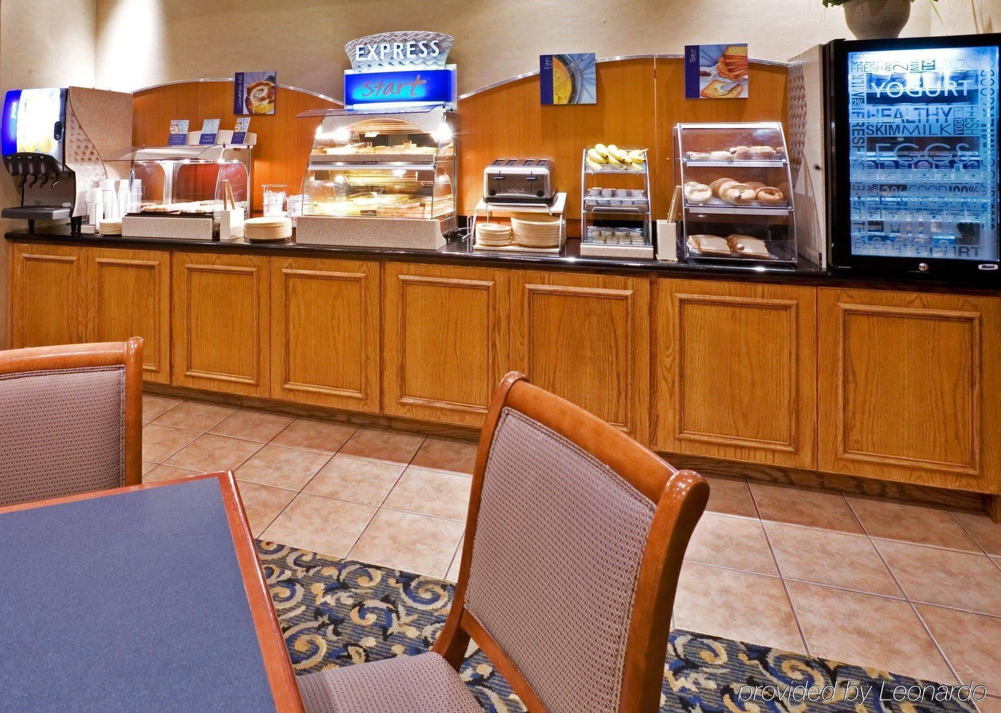 Comfort Suites Nw Dallas Near Love Field Eksteriør bilde
